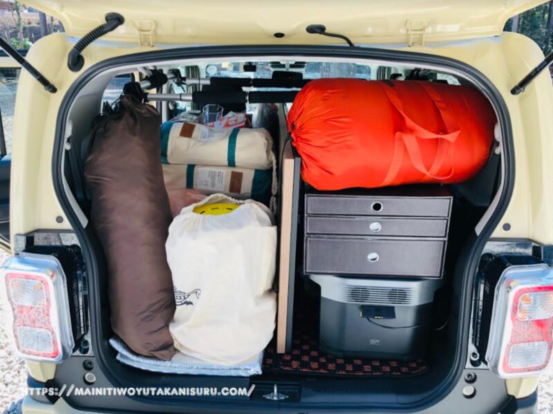 新型ハスラー Mr52s の車中泊マットを変えようとしたら 室内幅に邪魔されました Wiz Select Home Camping